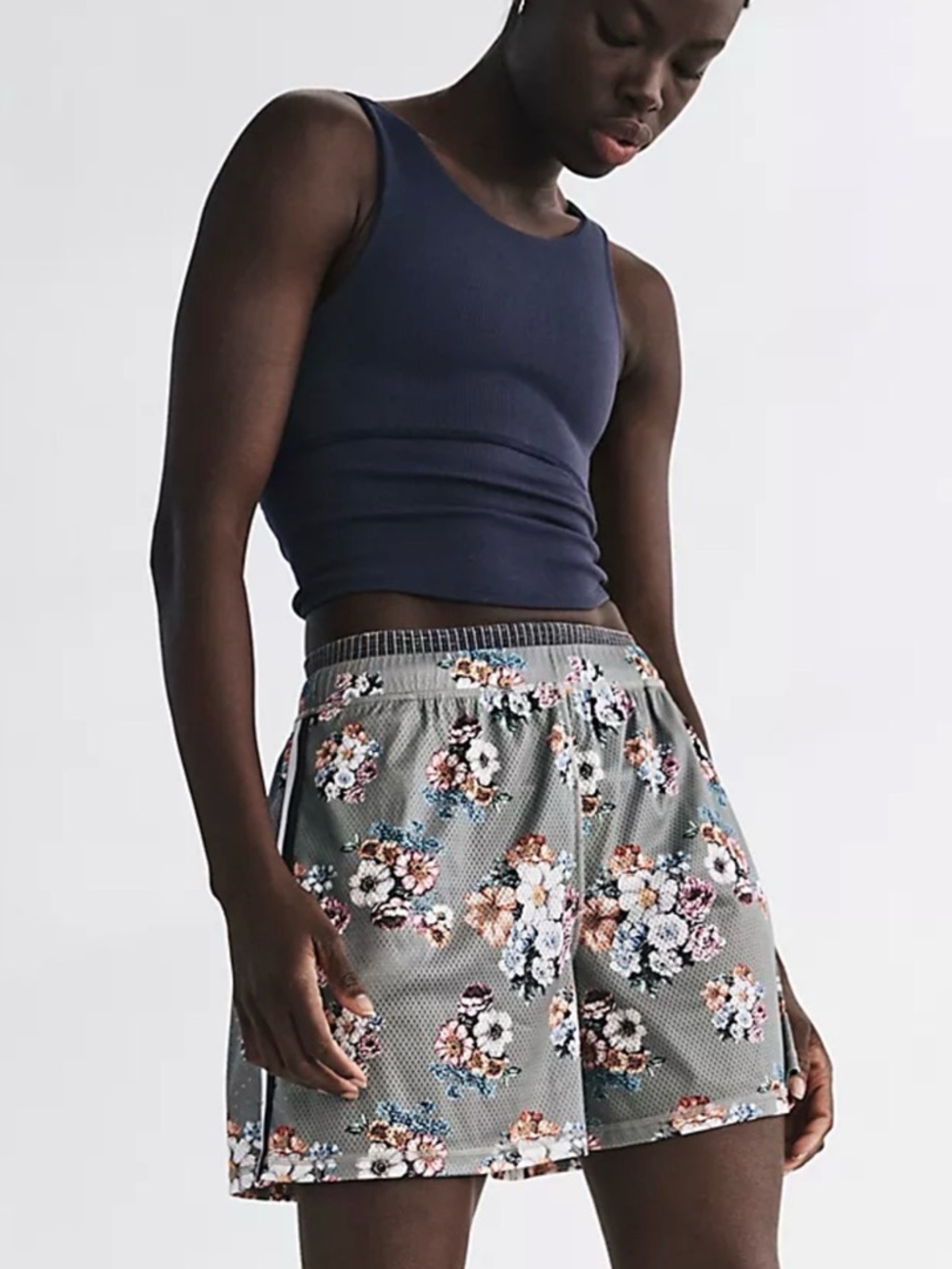 NWOT FREE PEOPLE FLORAL SHORTS ✨🌸